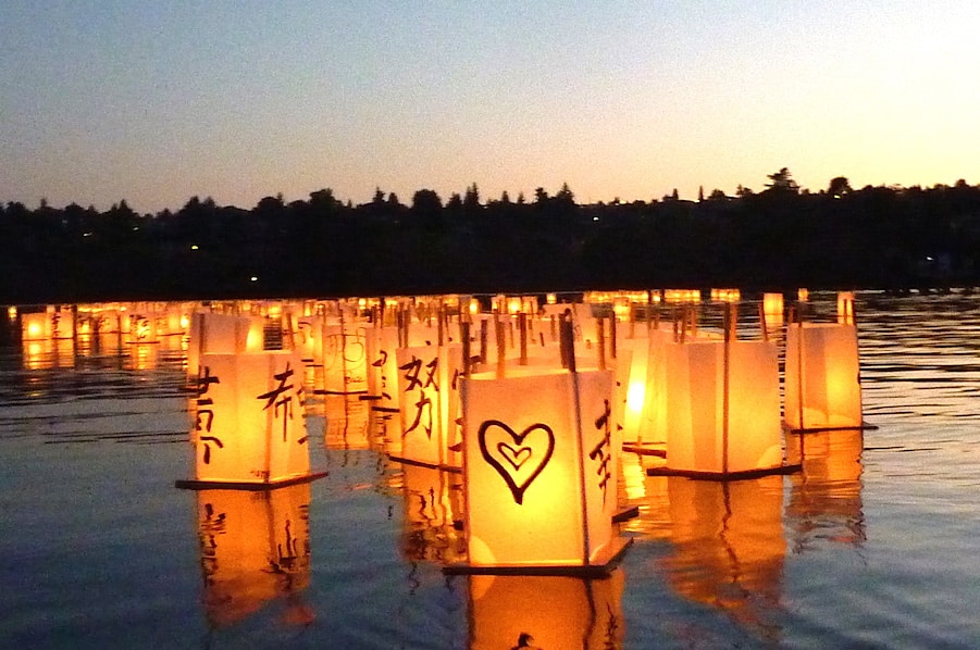 Lanterns on Green Lake in Seattle, WA